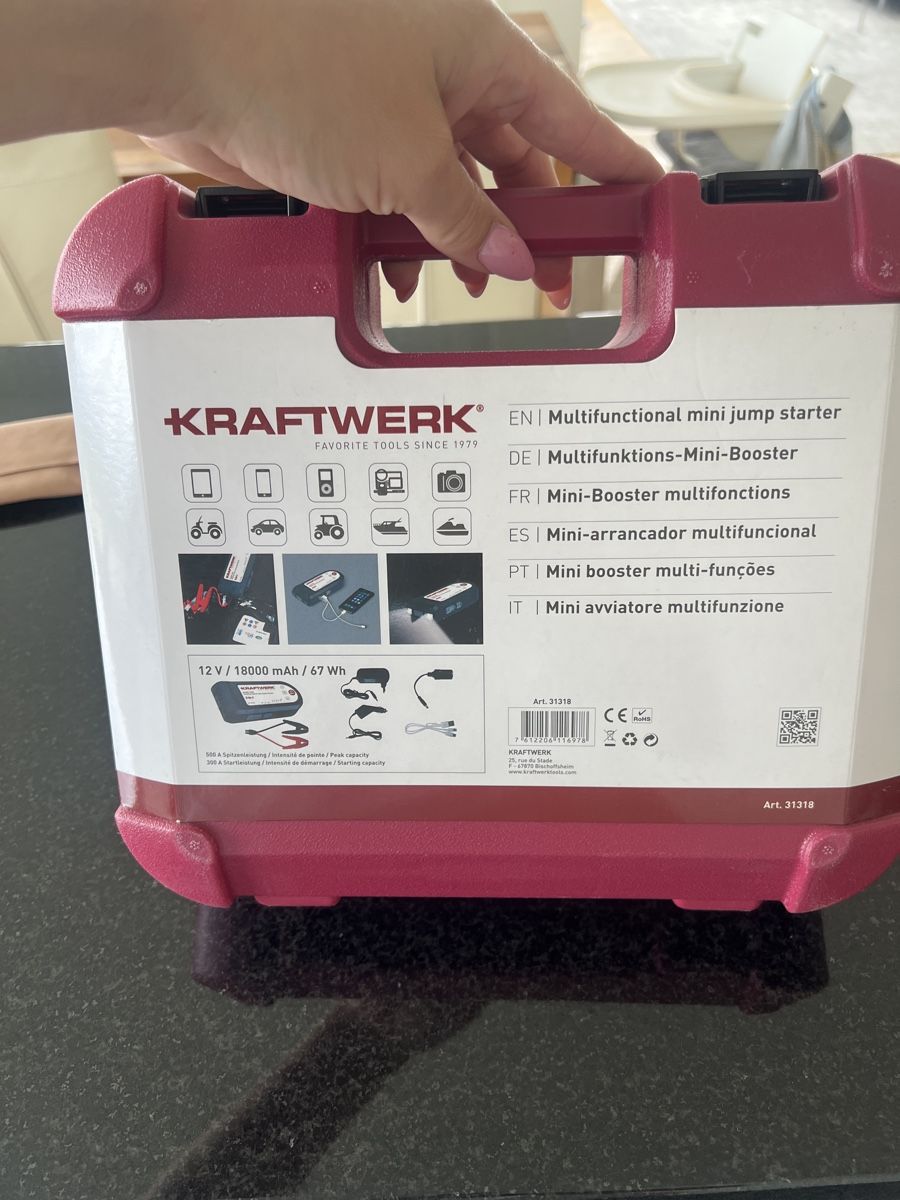 Kraftwerk Caricabatterie: Kraftwerk Multifunktions-Mini-Booster – Nuovo e nell'imballaggio originale da Lohn-Ammannsegg venduto da Kat_2fr7