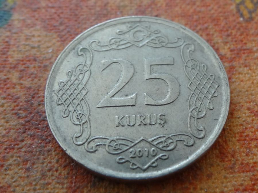 Alle Münzen: TURQUIE  25 Kurus  2010  (P) – Gebraucht aus Romanel-sur-Lausanne von Swift13