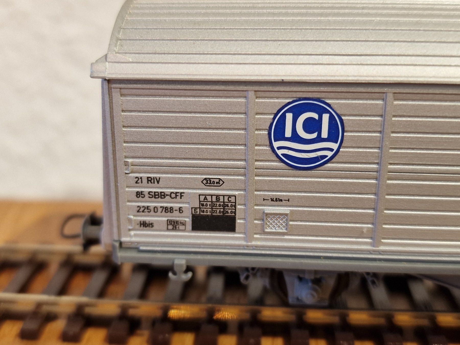 Roco Modellini di ferrovie: SBB Güterwagen H0 – Usato da Matten b. Interlaken venduto da lor_hr9w 3