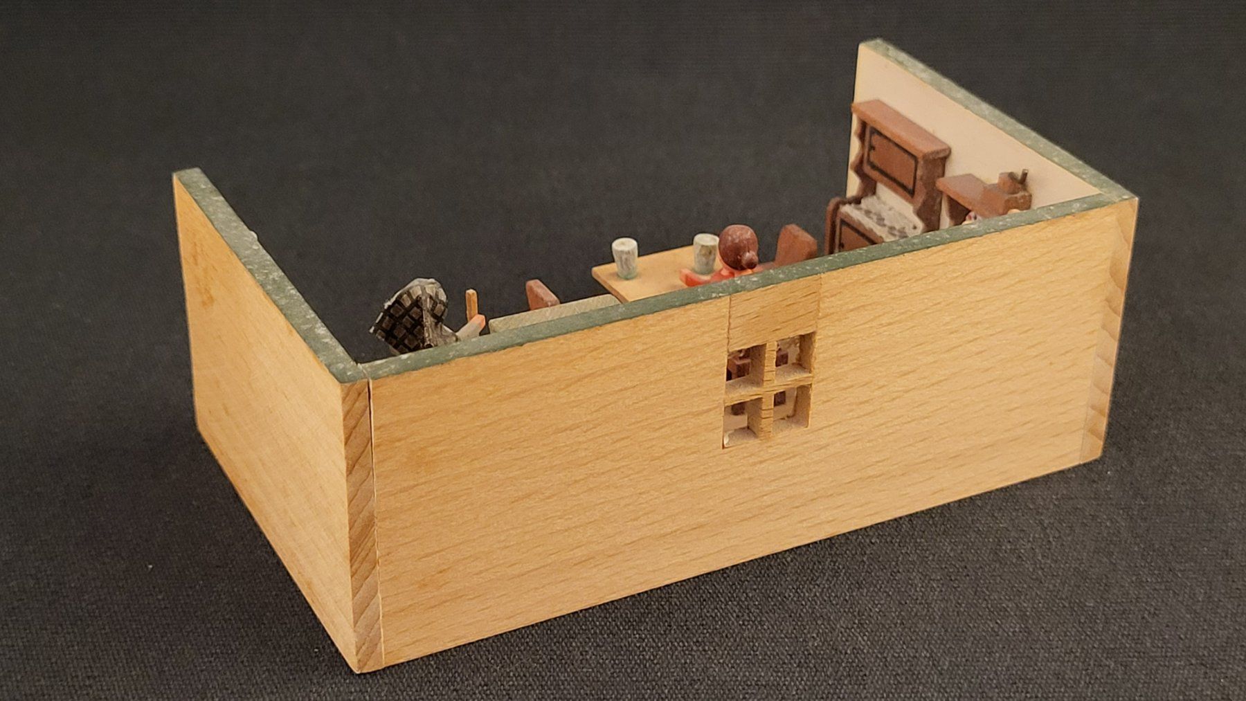 Statuette: Miniatur-Stube SEIFFEN – Usato da Basel venduto da spinne02 6