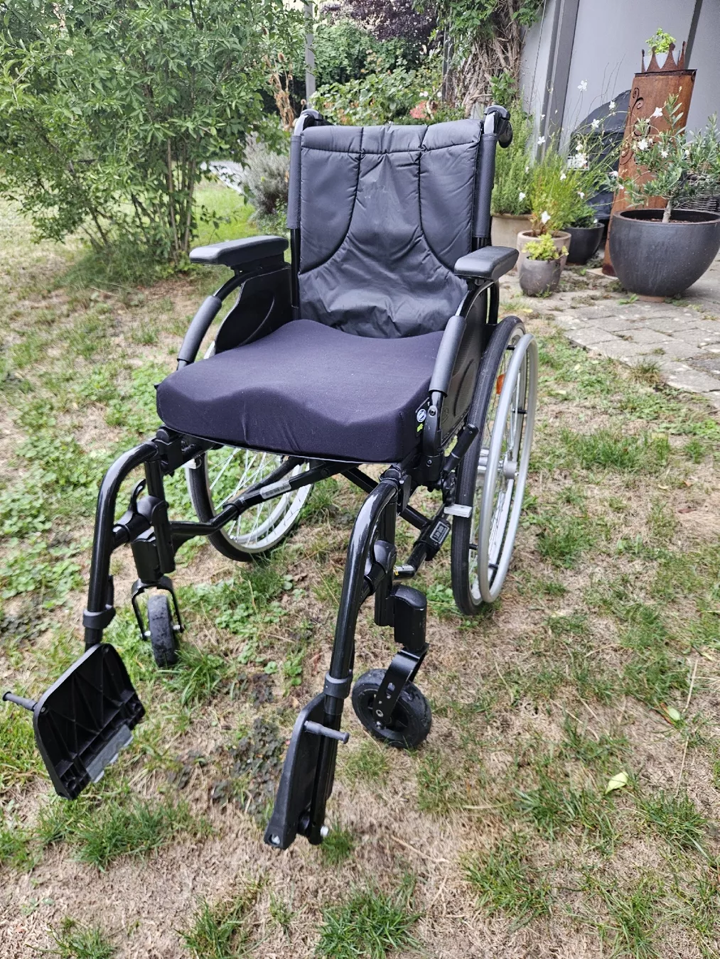 Rollstühle: Rollstuhl klappbar invacare – Gebraucht aus Illnau von hei_xfr5 2