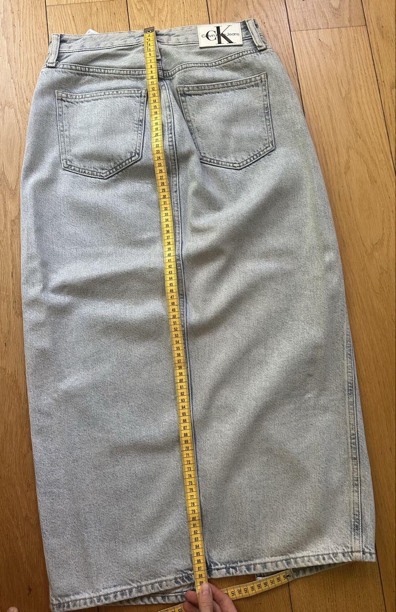 Calvin Klein Gonne: Calvin Klein Denim Skirt – Nuovo (secondo la descrizione) da Geneve venduto da iri_dr5s 5