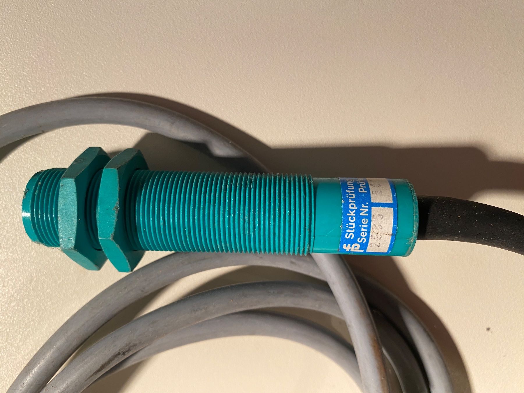 Componenti elettronici: Induktiver Sensor Pepperl+Fuchs, fast neuwertig – Usato da Brislach venduto da hueg54
