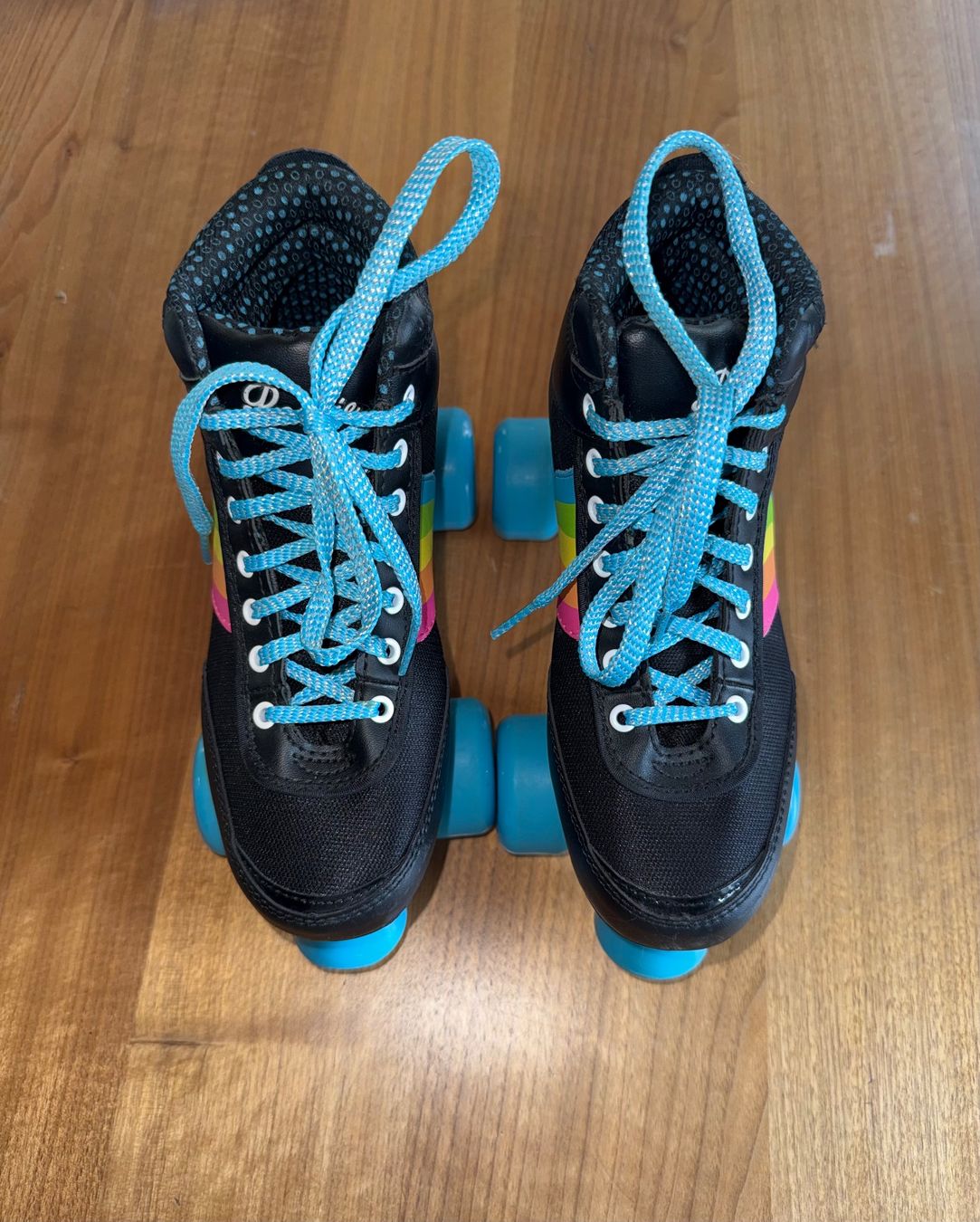 Pattini in linea & Pattini a rotelle: Rollschuhe 35,5 – Usato da Raron venduto da lia_secondhand 1