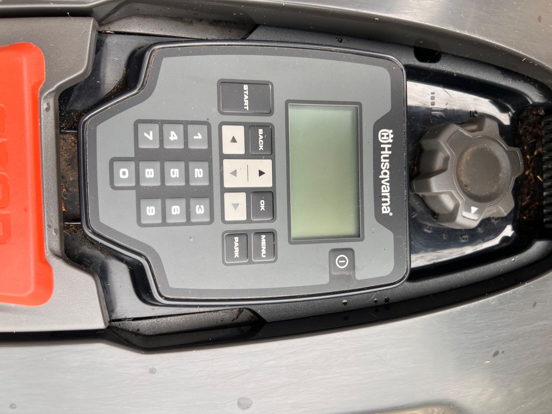 Husqvarna Tagliaerba: Husqvarna Automower 310 Mark II – Usato da Zuzwil BE venduto da Bmuster 3