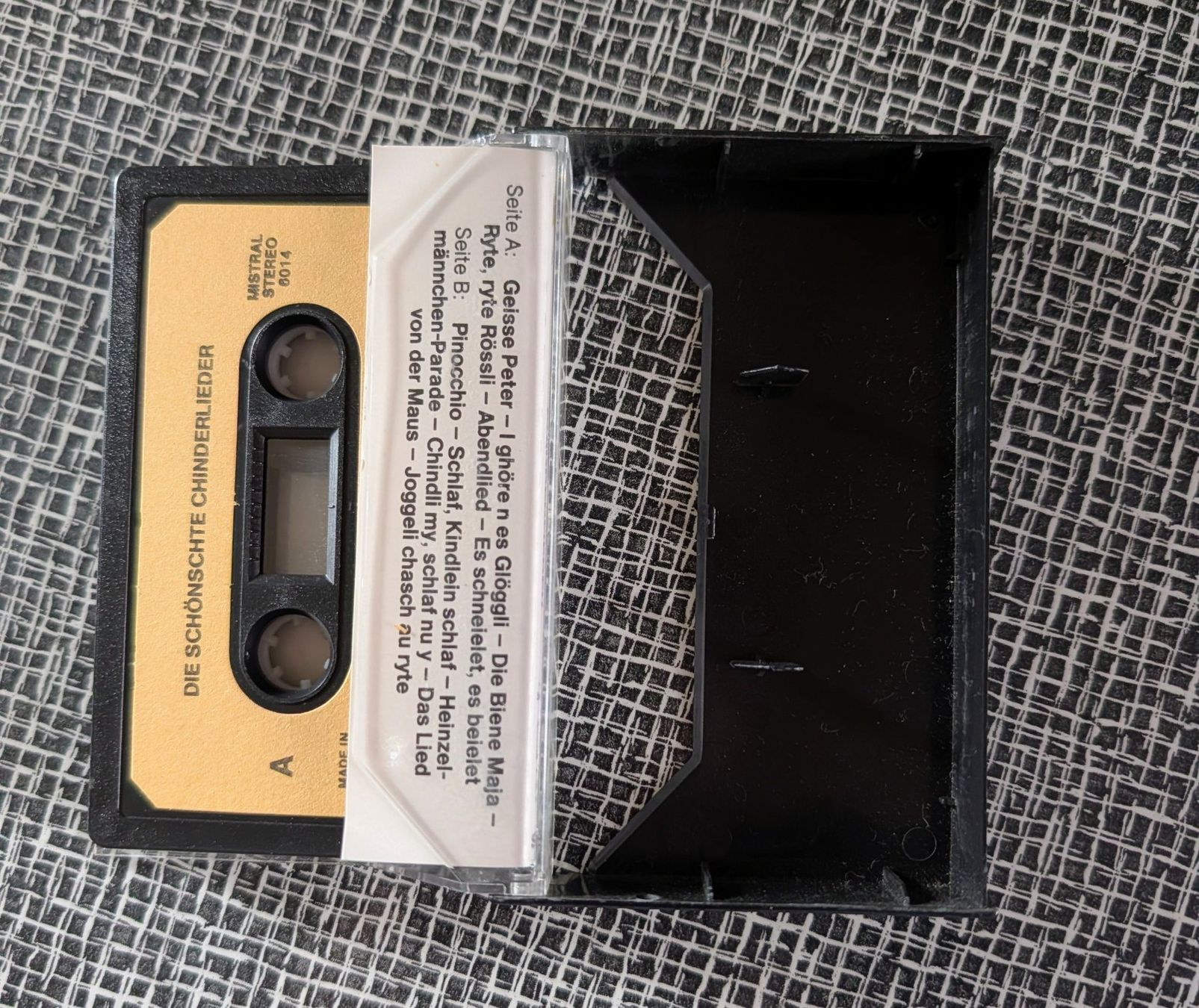 Musicassette: "Di schönschte Chinderlieder" - Kassette! – Usato da Nänikon venduto da Haexli_70 1