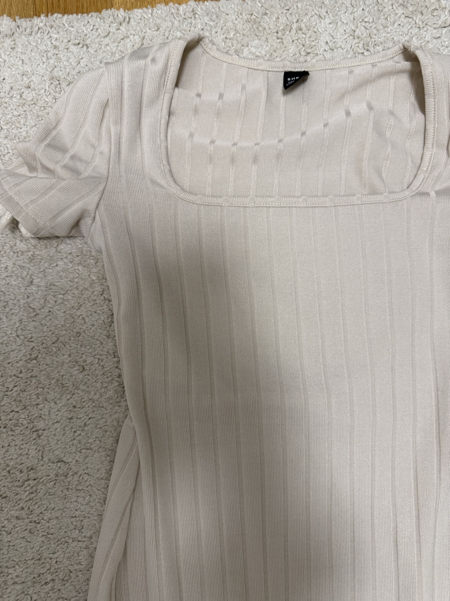 Kleider: Kleid  – Gebraucht aus Bolligen von arg_v256