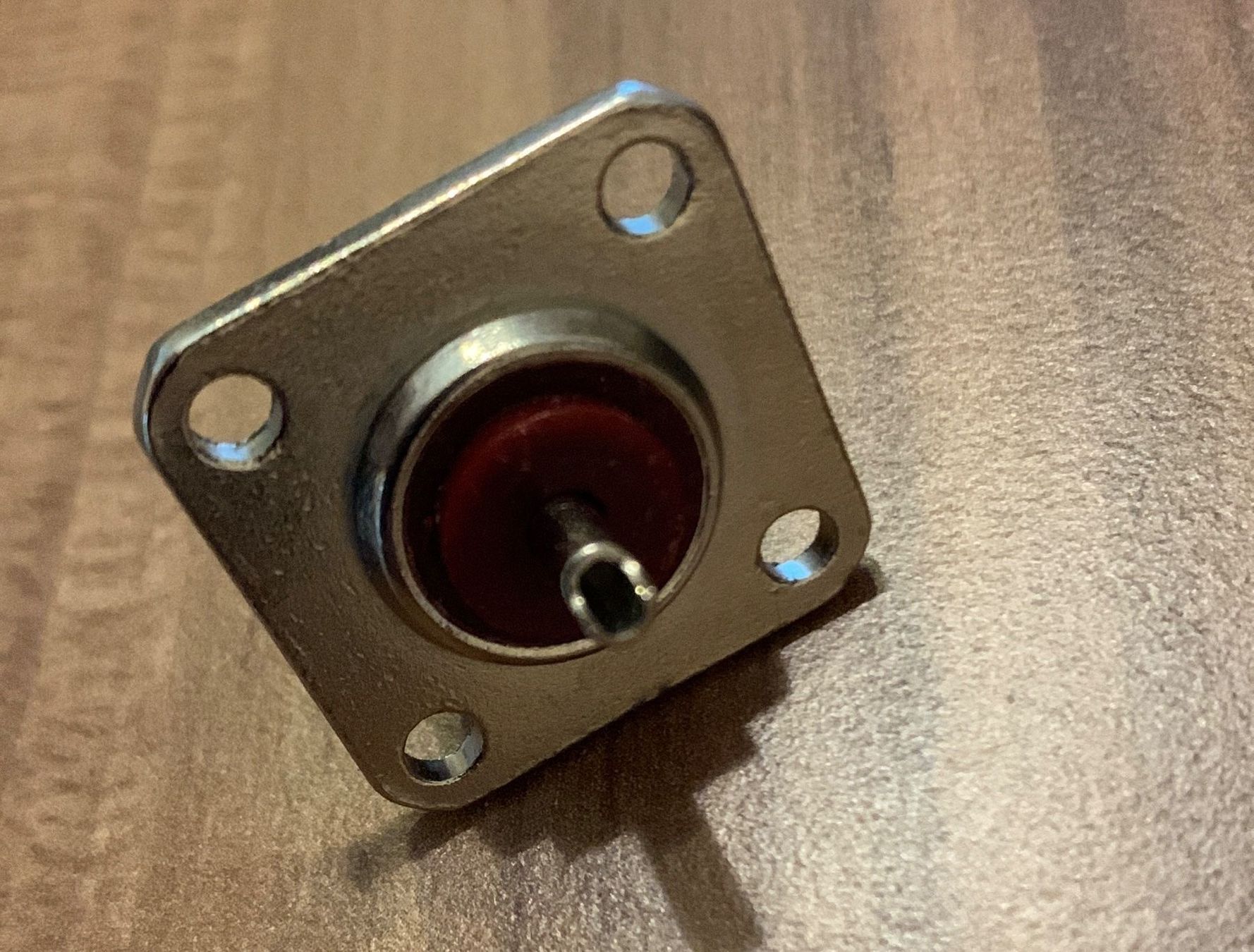 Funktechnik: CB-/Amateurfunk PL-Buchse Einbau-/Löten – Neu und originalverpackt aus St. Gallen von Radiomania-Schweiz 1