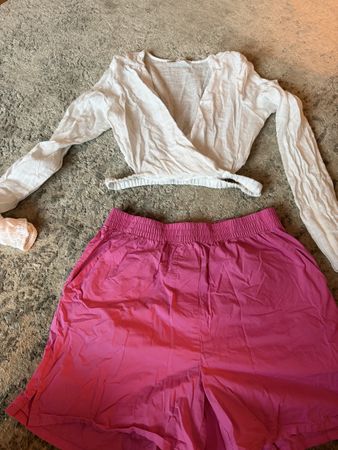 Sommer Set Jake's Shorts Gr 34 Pull&Bear Top Gr M neu