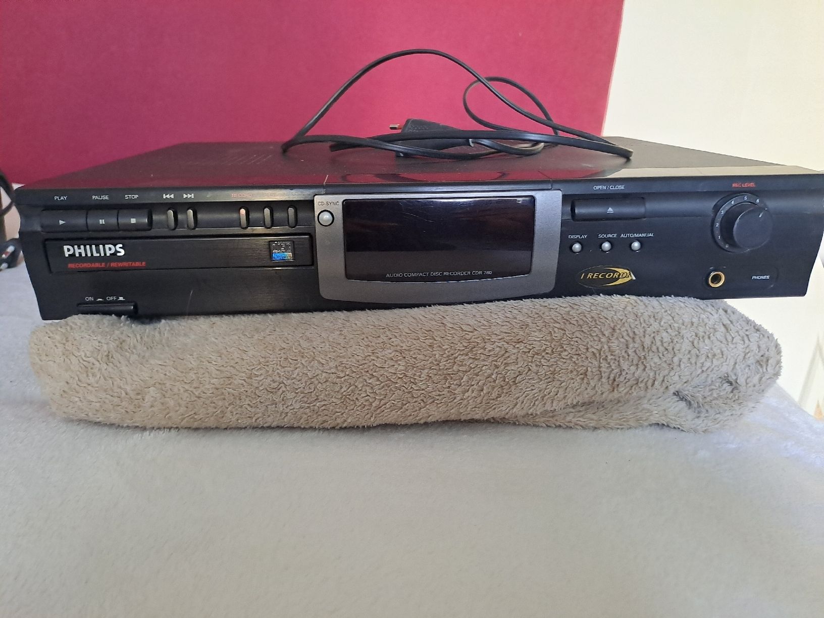 Philips Lettore multimediale & Streamer: Philips CDR760 CD-Recorder - Top Zustand – Usato da niederhasli venduto da Mira1969