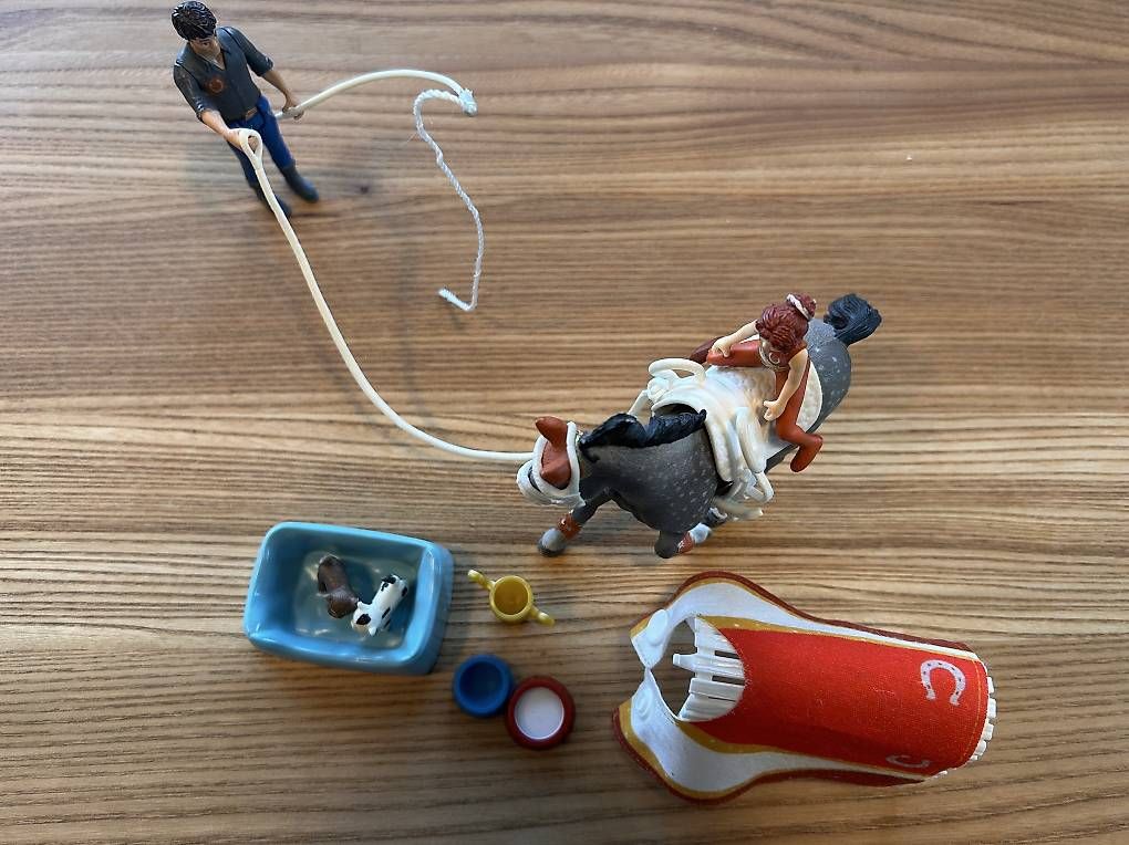 Giocattoli: Schleich Voltigieren  – Usato da Allschwil venduto da zena06 3