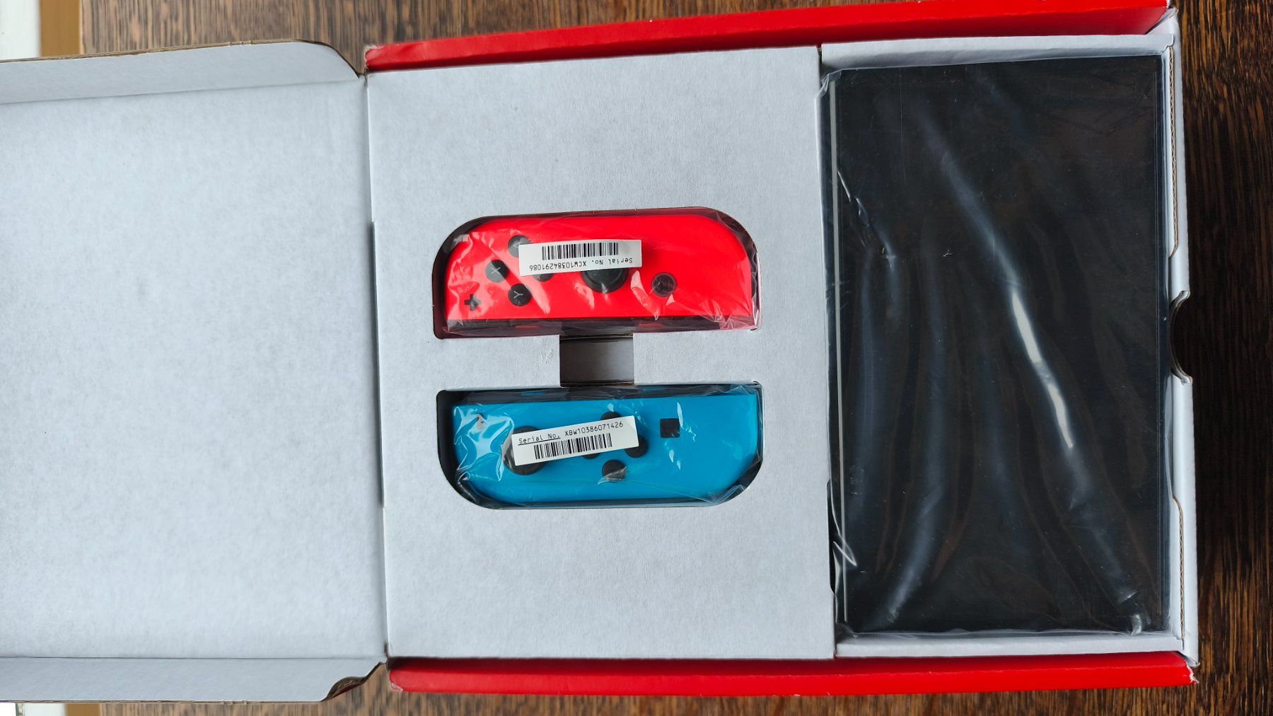Nintendo Konsolen: Nintendo Switch (OLED-Modell) red blue mit Garantie – Neu (gemäss Beschreibung) aus Steinhausen von parashkevoff 2