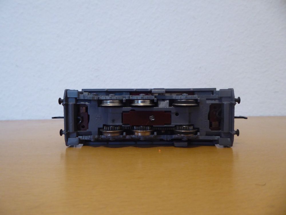 MÄRKLIN 3044 LOCOMOTORA Eléctrica Tipo EA 800 Escala H0 Emb.orig EUR