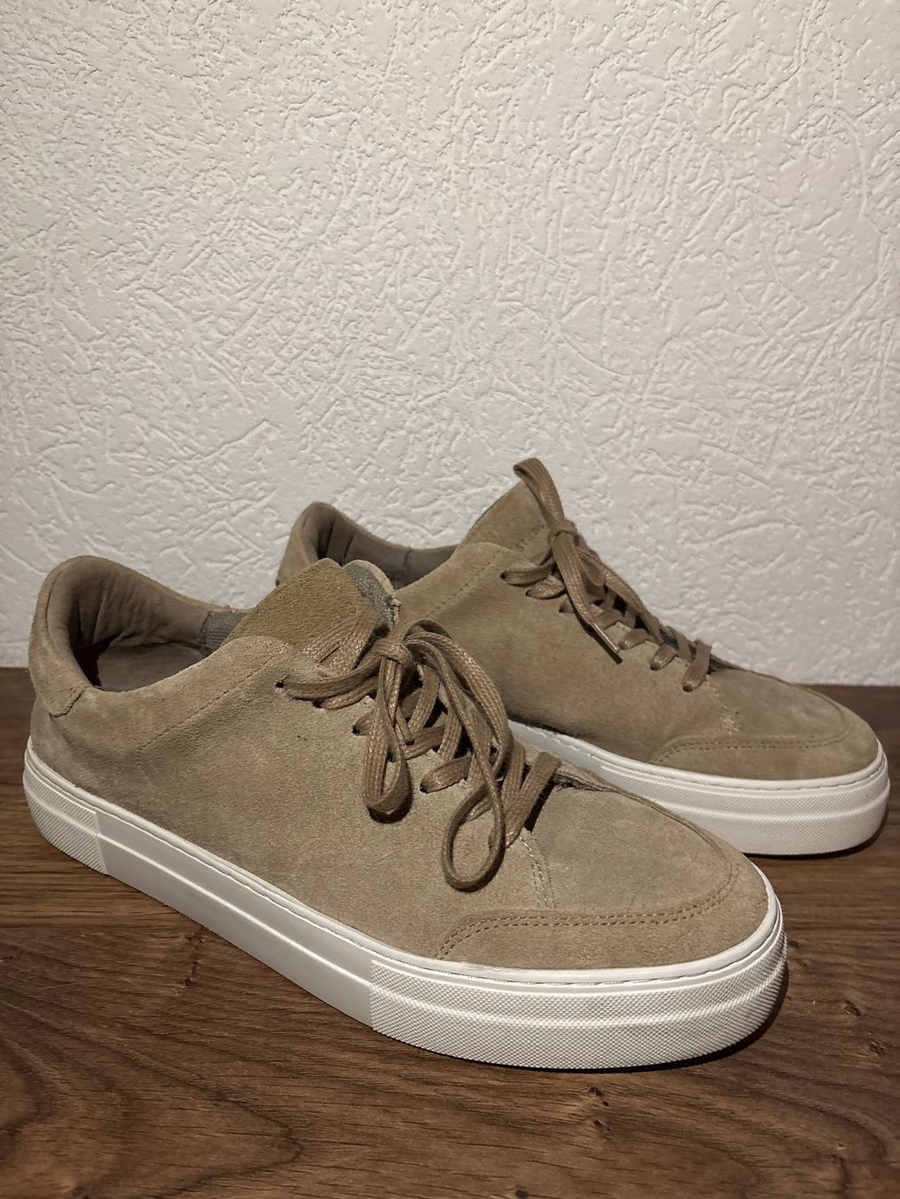 Scarpe da uomo: Last Studio Sneaker Herren Grösse 43 Wildleder – Usato da Pfäffikon/SZ venduto da PATROL-23