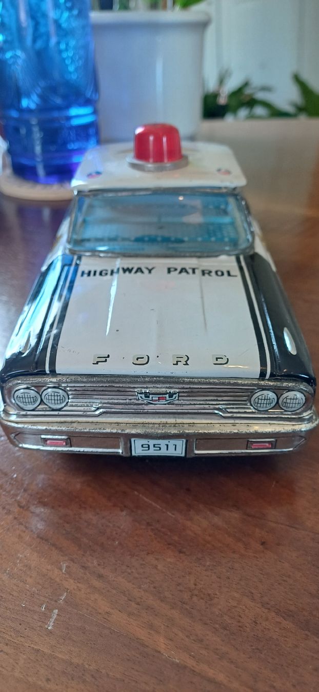 Ford Modellini d'auto: ASC Blechauto mit Sirene Highway Patrol 60er – Usato da Winterthur venduto da Chy495 3