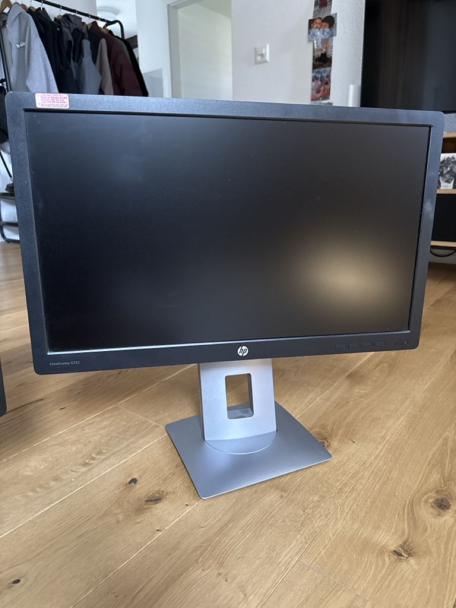 Monitor: HP Monitore 2 Stck. Guter Zustand – Usato da Willisau venduto da Davidm95 2