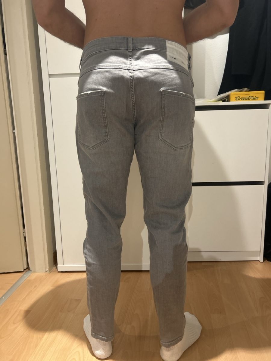 Jeans: Grey Jeans – Nuovo (secondo la descrizione) da Zürich venduto da pil_9sh9 2