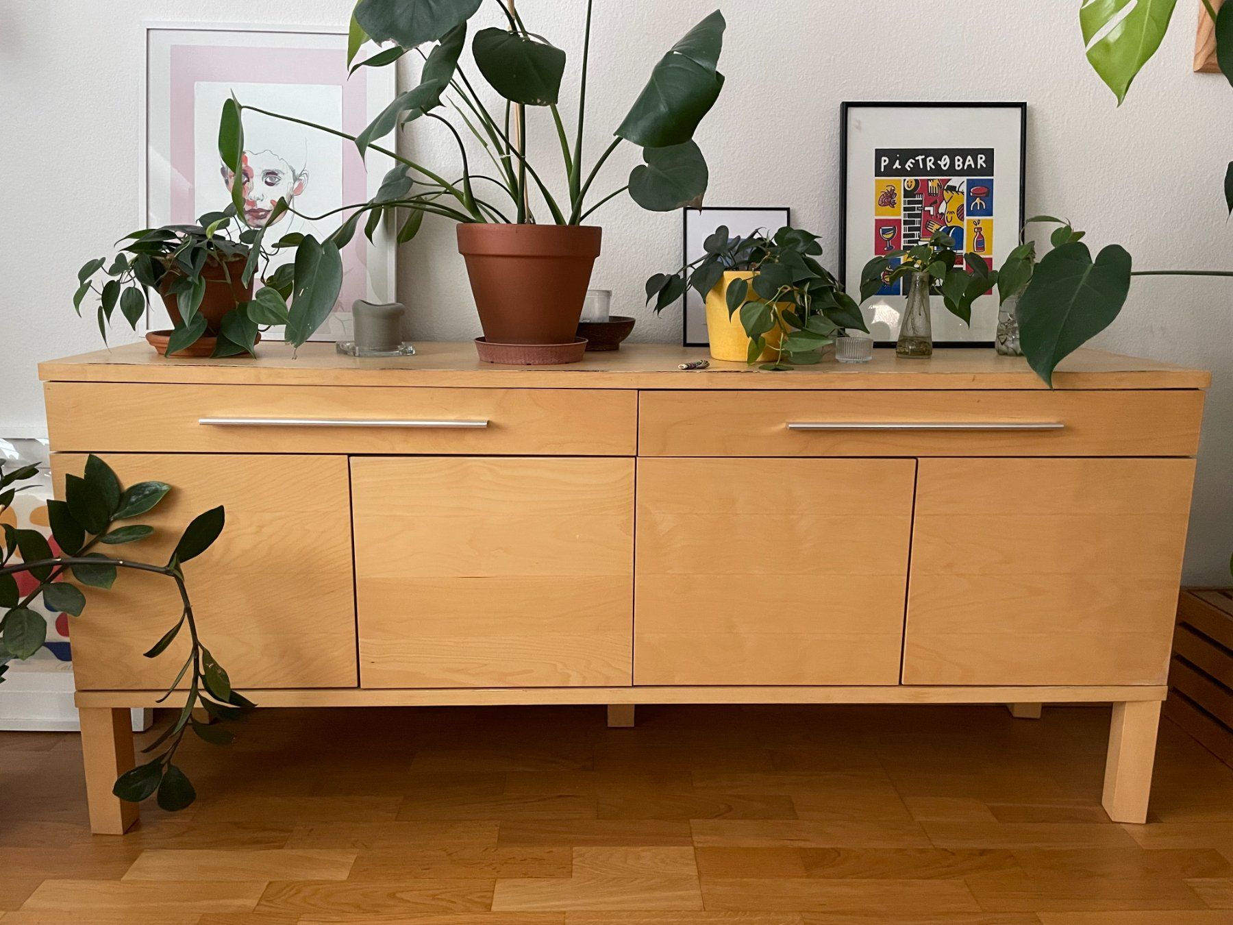 Ikea TV Möbel: IKEA BJURSTA sideboard – Gebraucht aus Zürich von carlaferico 1