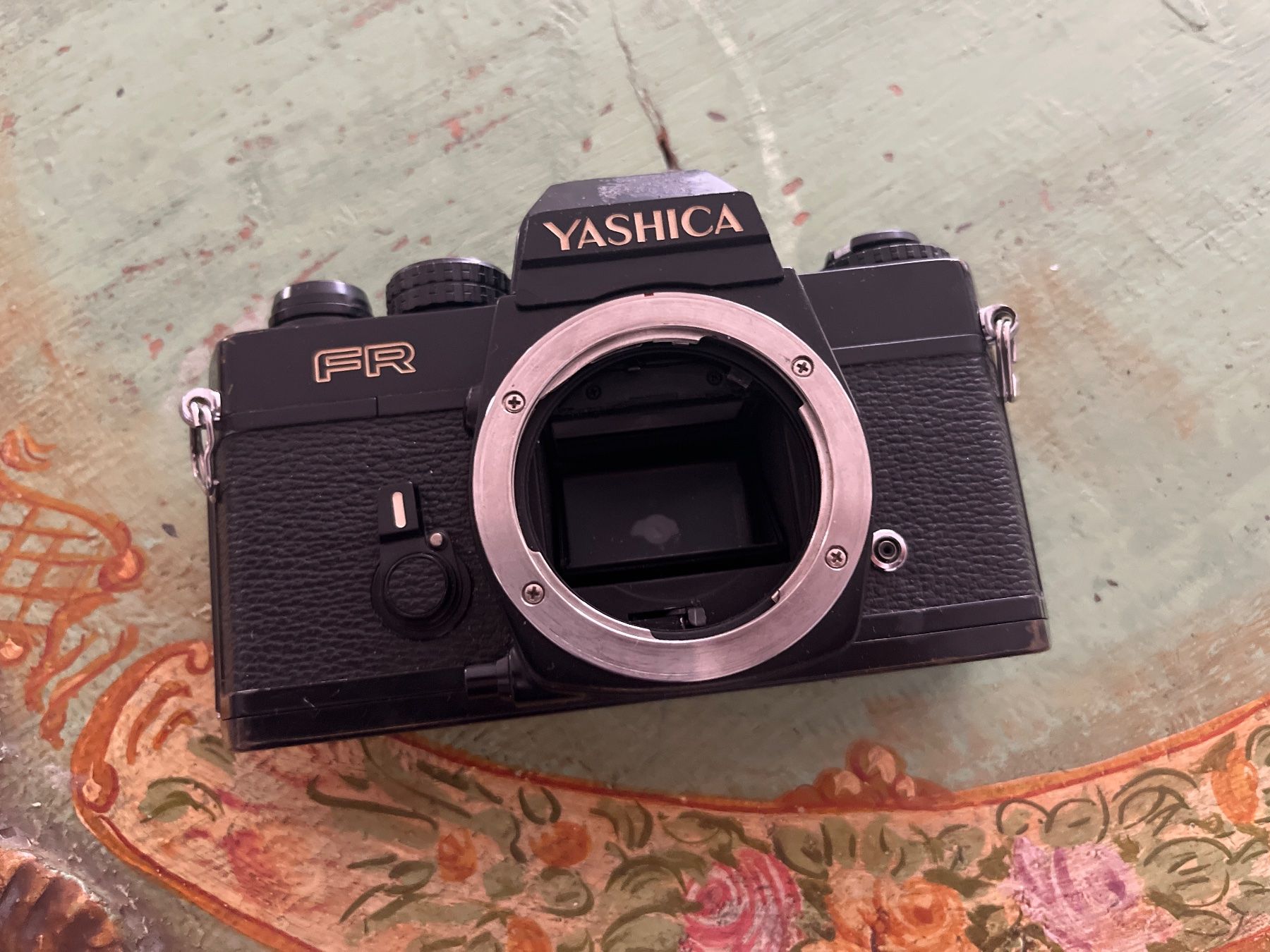 Yashica Appareil photo: Yashica FR Vintage camera – Défectueux à Chiasso par AzenYa