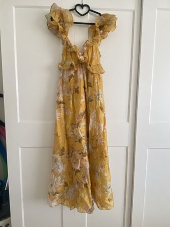 Kleid H&M gelb mit Blumenmuster Grösse 36 neu mit Etikett