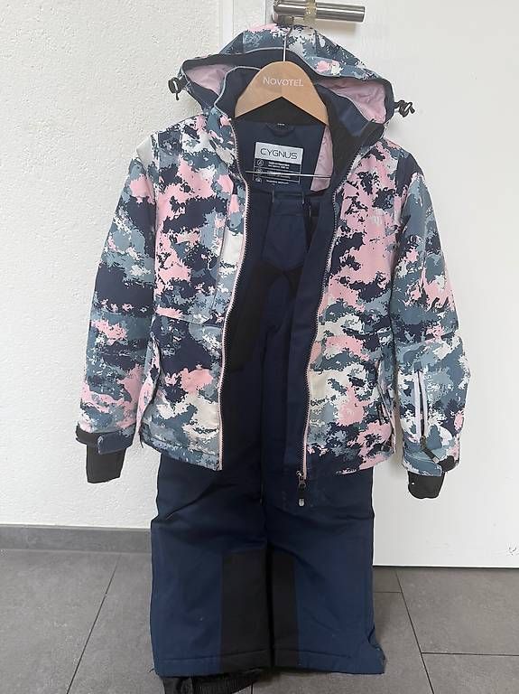 Sci: Winter Ski Jacket & Pants CYGNUS size 140 – Usato da Schindellegi venduto da hor_ll8f