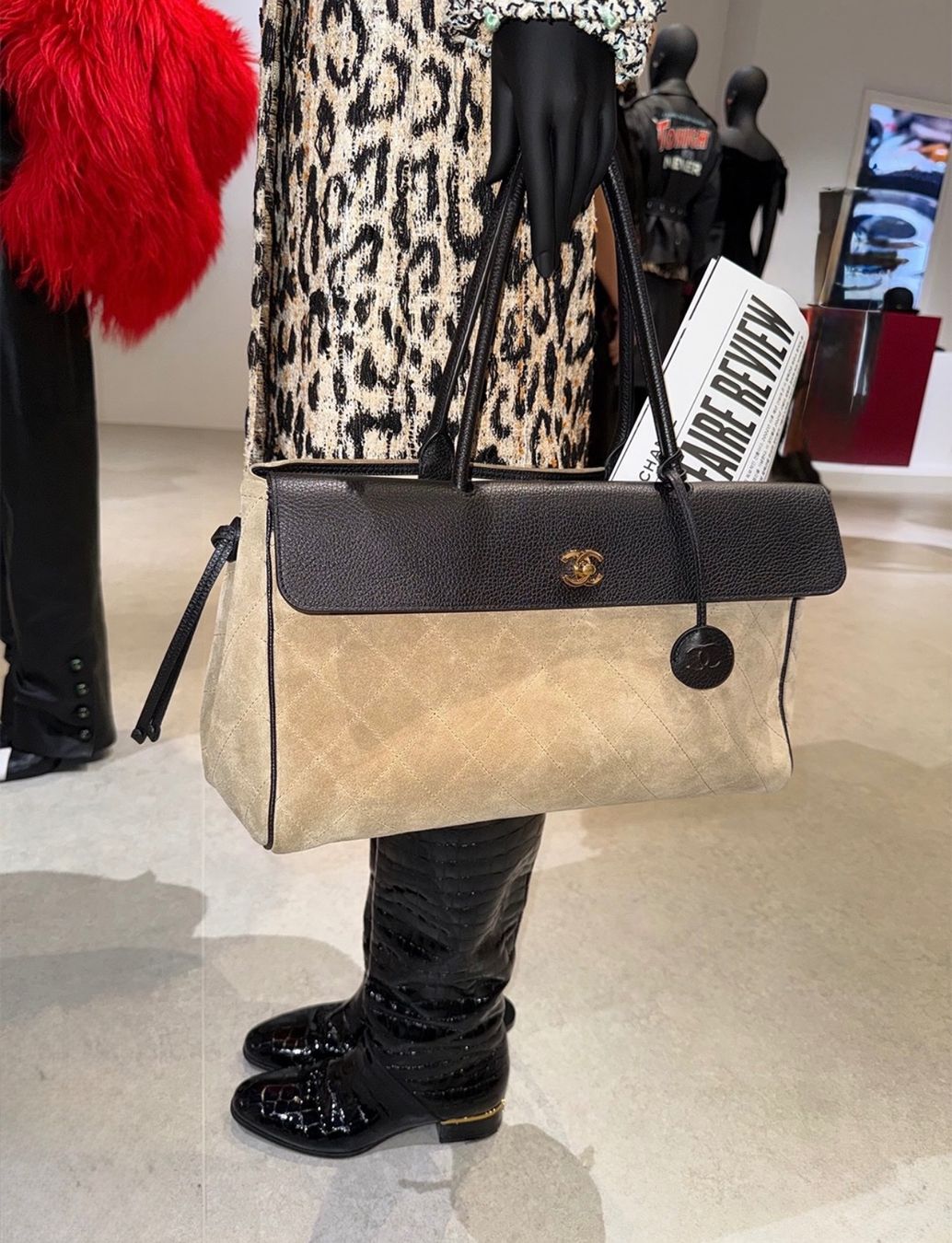 Chanel Borse da donna: Chanel tote new – Nuovo e nell'imballaggio originale da Fully venduto da Fashion_Mania 9