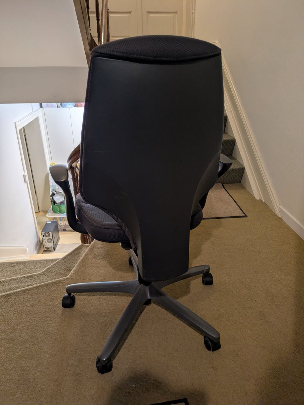 Giroflex Chaises: Bürostuhl Giroflex 64 – D'occasion à St. Gallen par Jmelmuka 2