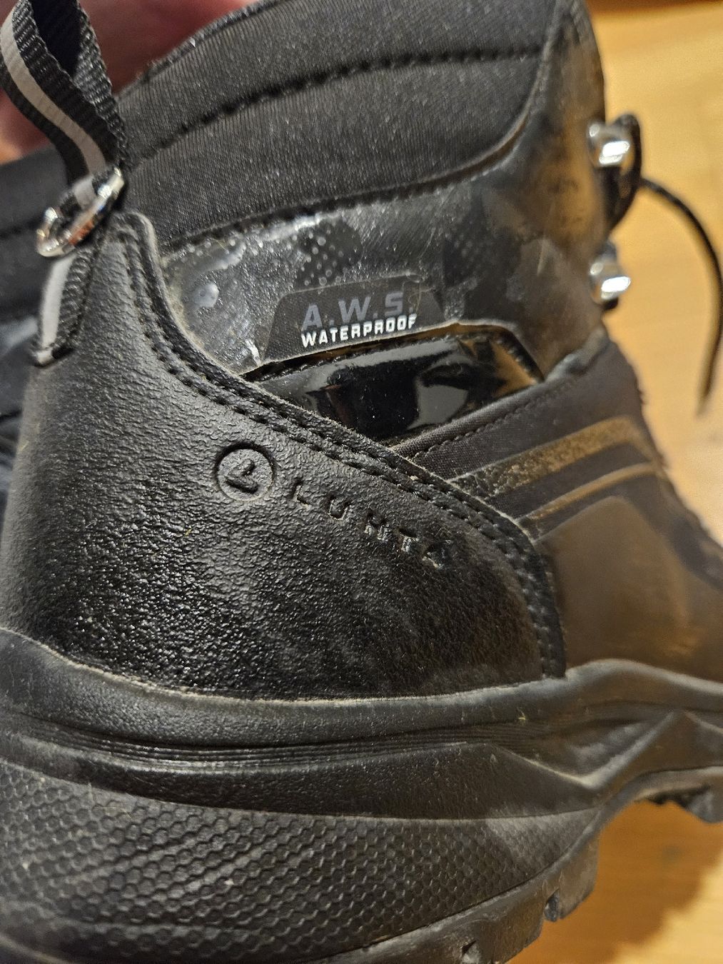 Luhta Scarpe da donna: Luhta Wanderschuhe/Gr 40/Neu – Nuovo (secondo la descrizione) da Baar venduto da BlackCat_13 3