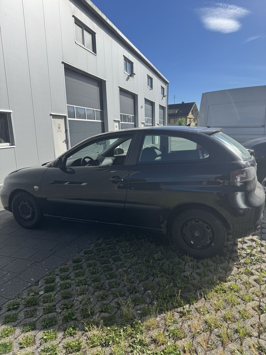 Seat Automobili: Seat Ibiza – Usato da Aarwangen venduto da vic_8t2r 5
