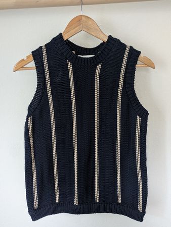 Tolle Strickweste, Gr. 8/S, Dunkelblau-beige, top Zustand