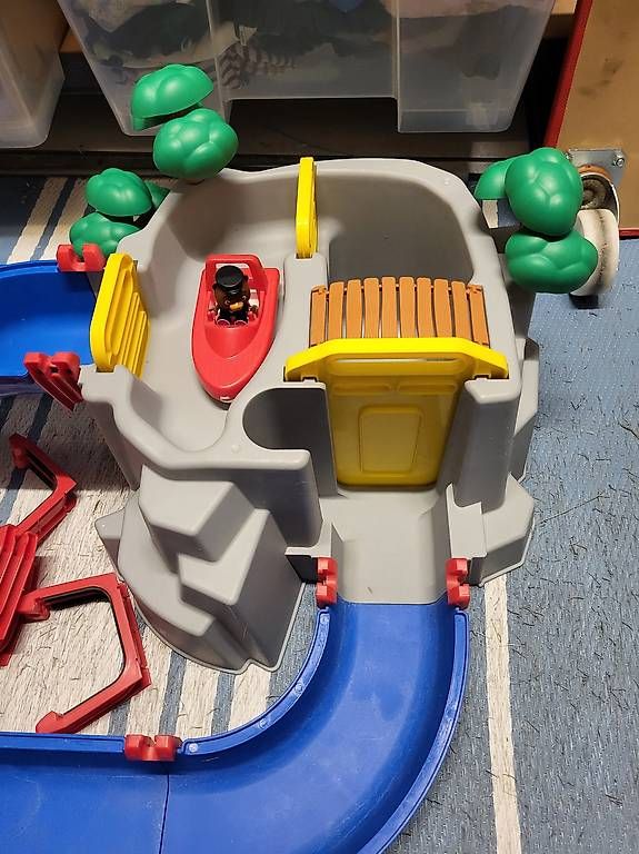 Jouets: Aquaplay – D'occasion à Basel par sgm_f688 1