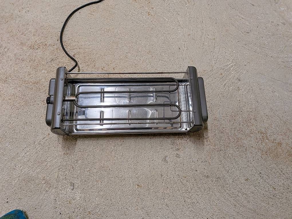Cucine complete: Appareil a raclette  – Usato da Gland venduto da OleksandrB 1
