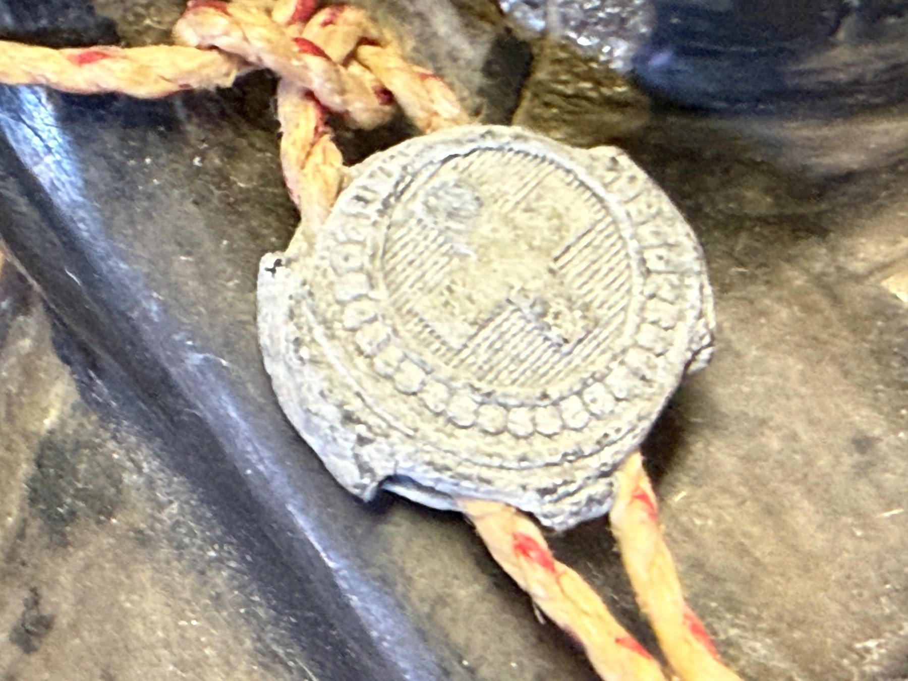 Skulpturen & Statuen: Antike Buddha Skulptur mit Bleisiegel – Gebraucht aus Bern von Jwpm66 5