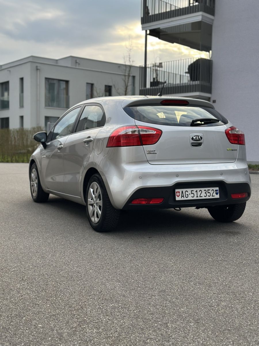 Kia Automobili: KIA RIO IV 1.4 MFK 20.03.2026 – Usato da Spreitenbach venduto da tra_d9dn 5