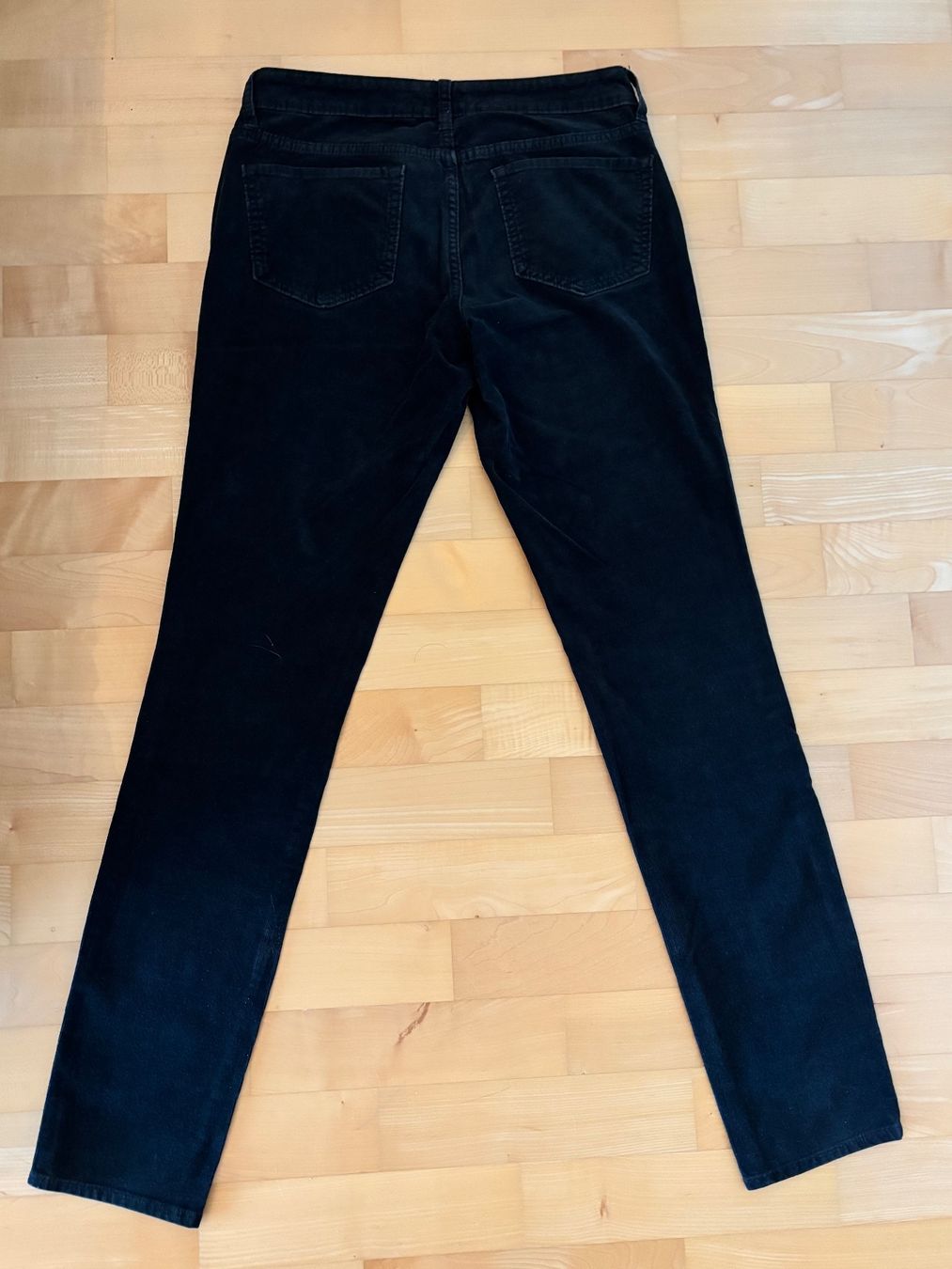Pantaloni: Cordhose Old Navy – Usato da Winterberg ZH venduto da vanilleinspiration 1