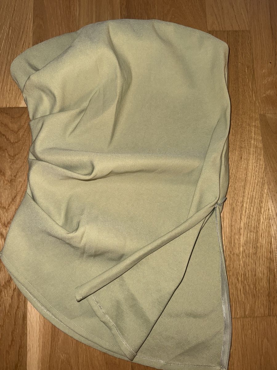 Zara Tops: ZARA Oberteil Grösse S – Neuf (Voir description) à Zürich par Koller.S 1