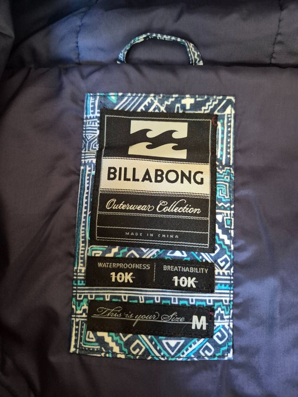 Billabong Vestes: Ensemble de ski Billabong et Celsius taille M et 38 – D'occasion à le landeron par canette 3