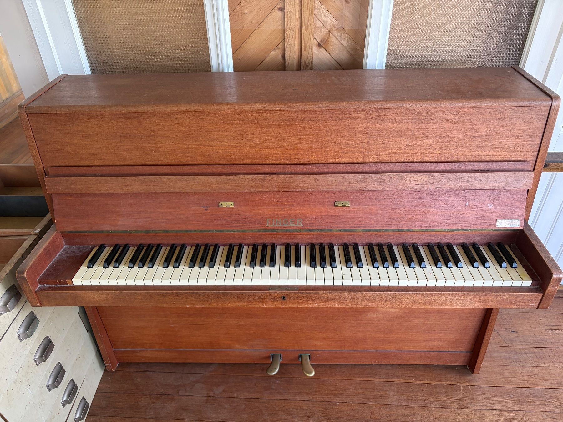 Instruments de musique: Klavier abzugeben – D'occasion à Märstetten par richard-dankt 1
