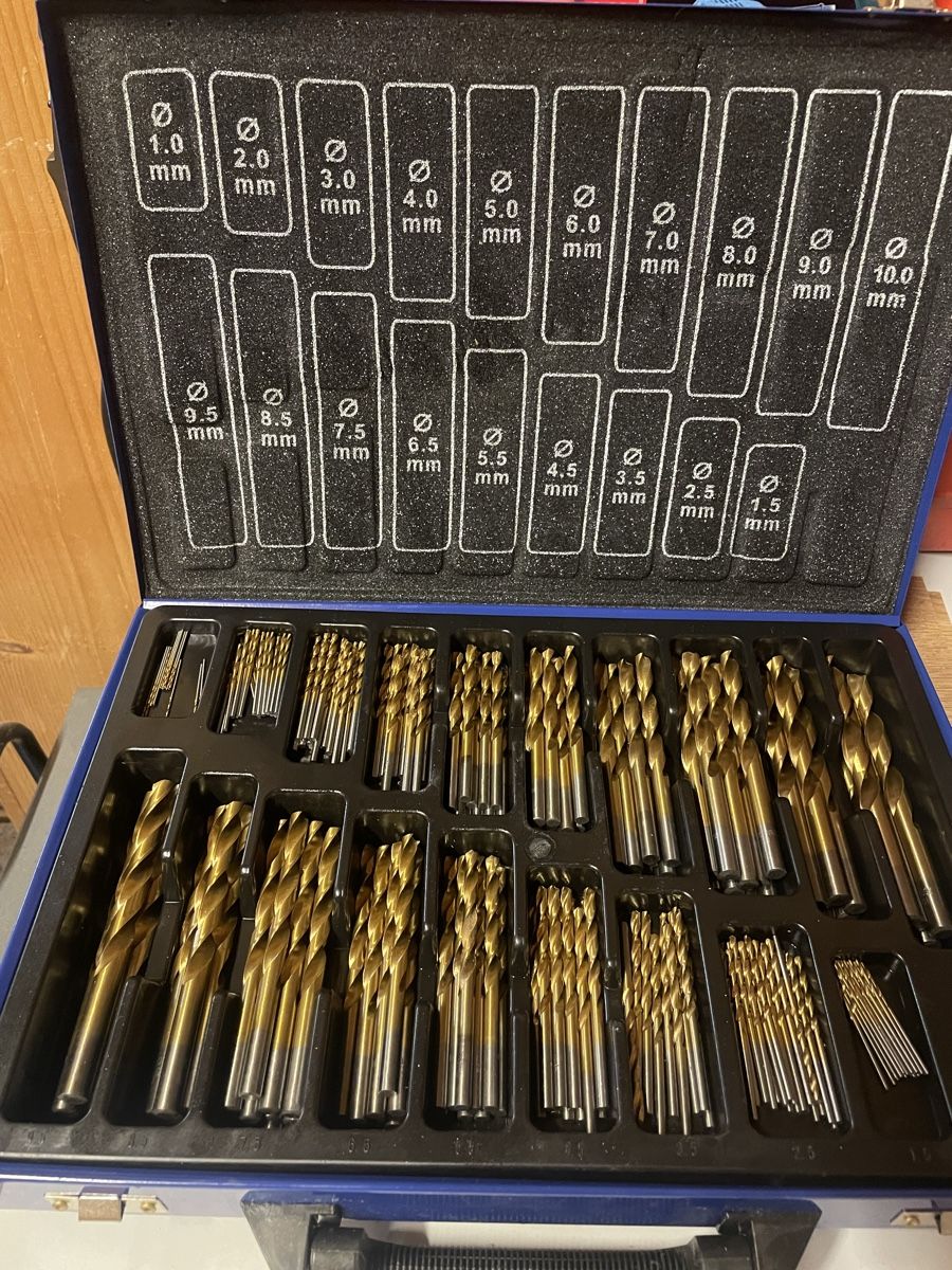 Tutti gli attrezzi: Metallspiralbohrer 1 bis 10mm – Nuovo (secondo la descrizione) da Lyssach venduto da Ciao1993