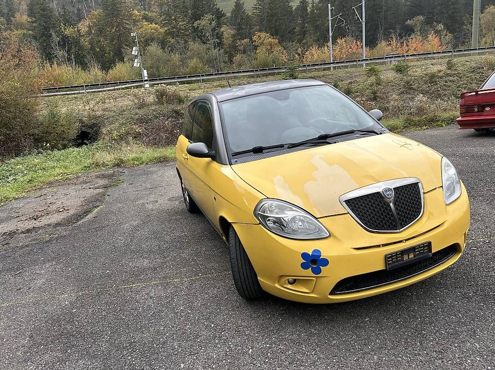 Automobili: Lacia Y 1.4 – Usato da Mülenen venduto da Jetmir019 1