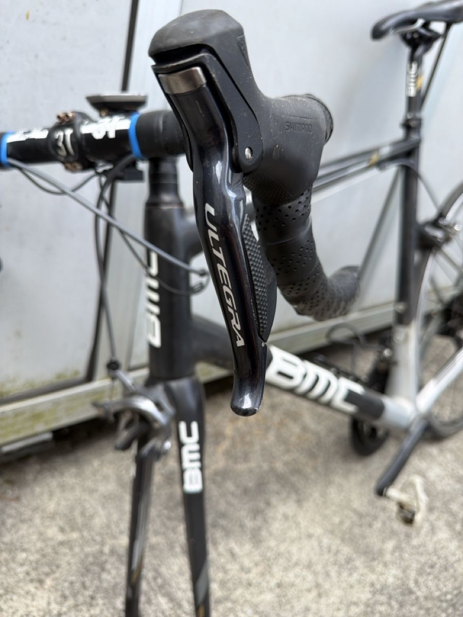 BMC Velos: BMC SLR02 cadre cassé  – Defekt aus Chavannes de Bogis von yan_cz2h 3