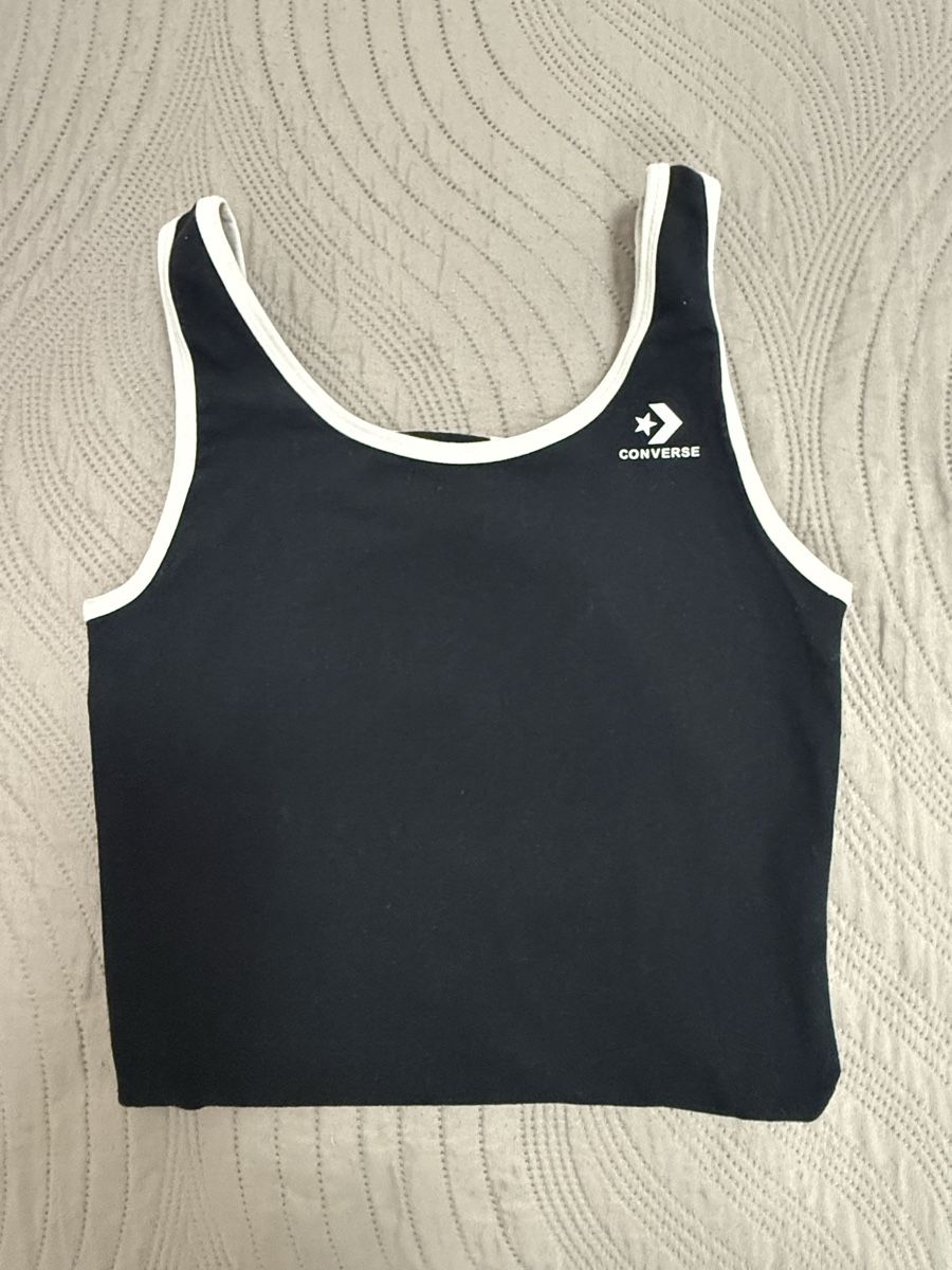 Converse Top: Body Converse  – Nuovo (secondo la descrizione) da Cadenazzo venduto da Marika98e