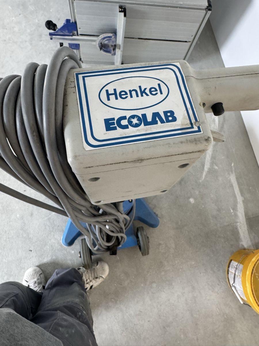 Cleanfix Tutte le macchine: Einscheibemaschine – Usato da Egnach venduto da Pokehome 3