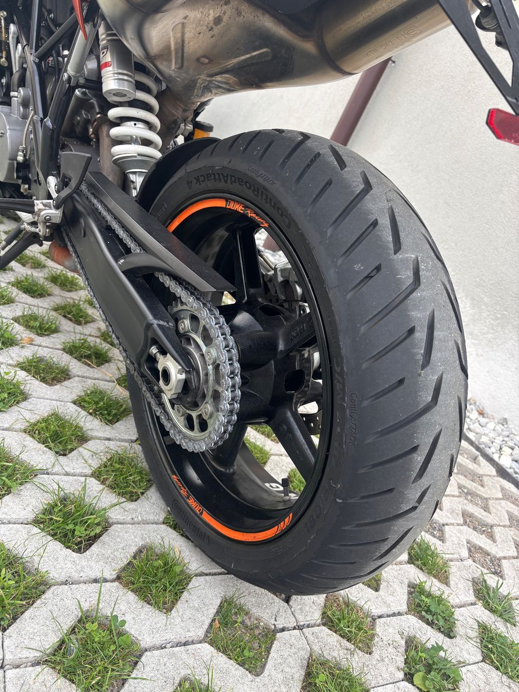 KTM Strada: KTM 990 Superduke – Usato da Buchs SG venduto da swissquattro 2