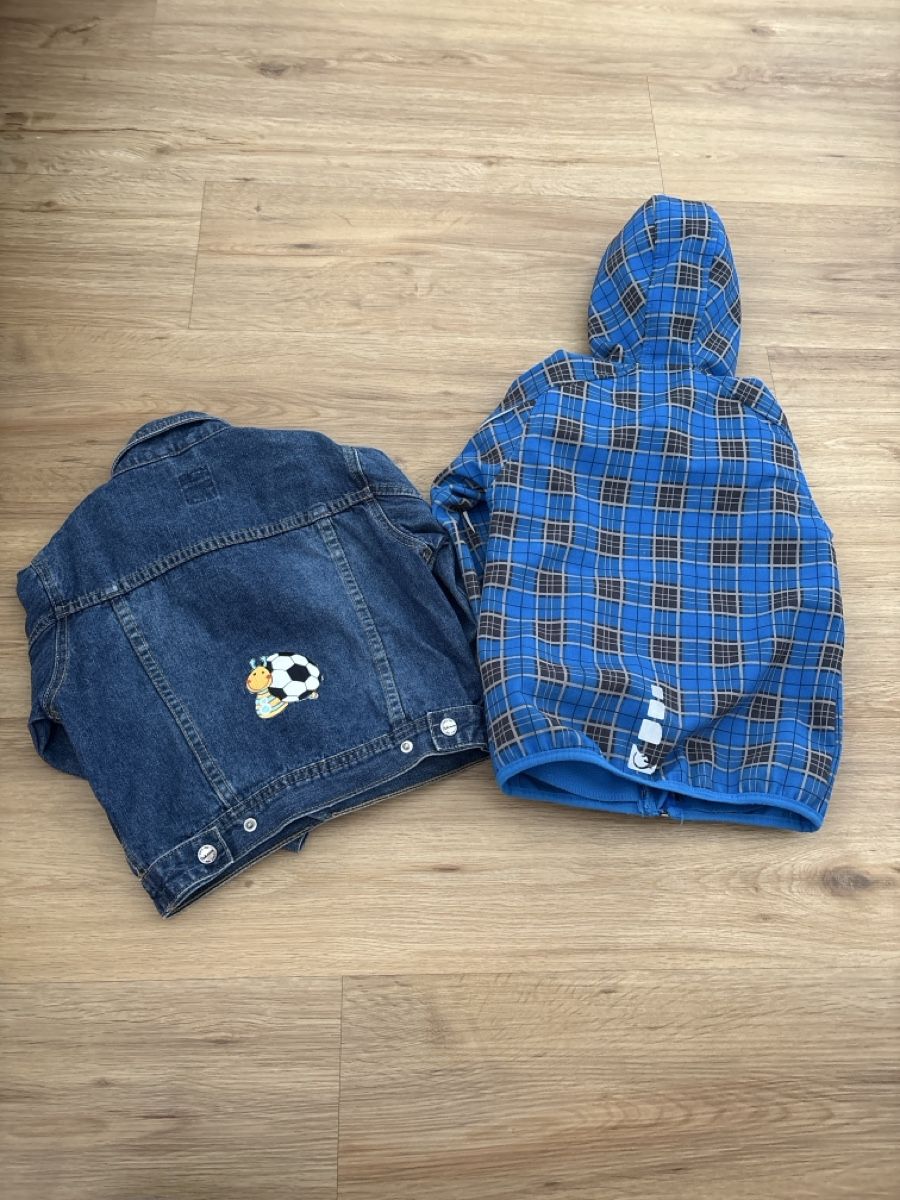 Lotti & Set di vestiti: Kinder Übergangsjacken 110 – Usato da Chur venduto da copino 1