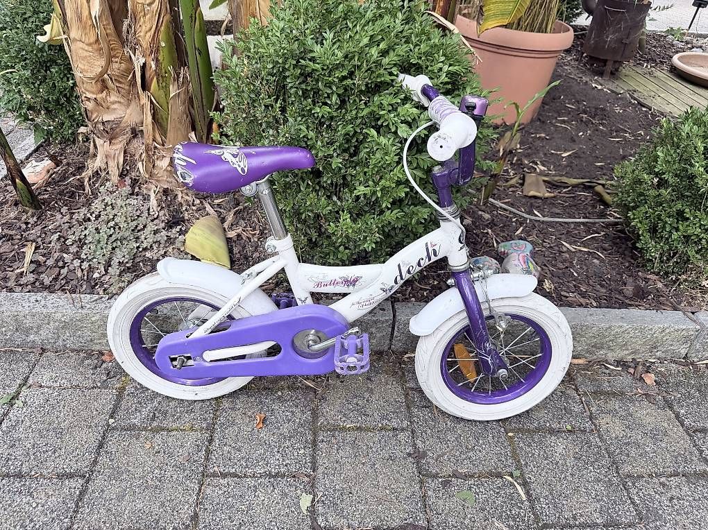 Vélos: Velo  – Défectueux à stäfa par Jasii