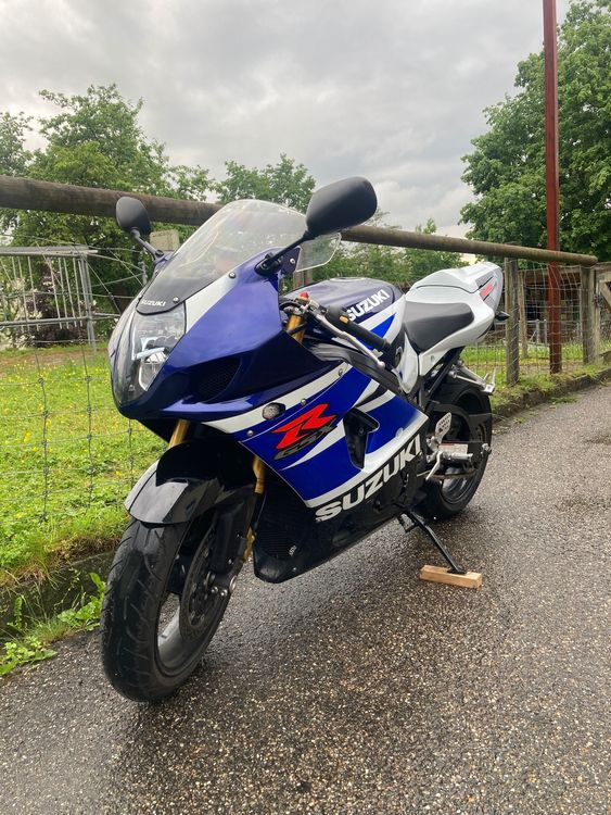 Suzuki Strada: Suzuki Gsx-r 1000 ab mfk – Usato da St. Gallen venduto da zx10r 1