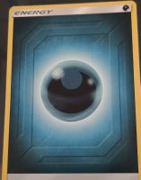 Carte Pokémon Énergie Obscurité - État impeccable ! ✨