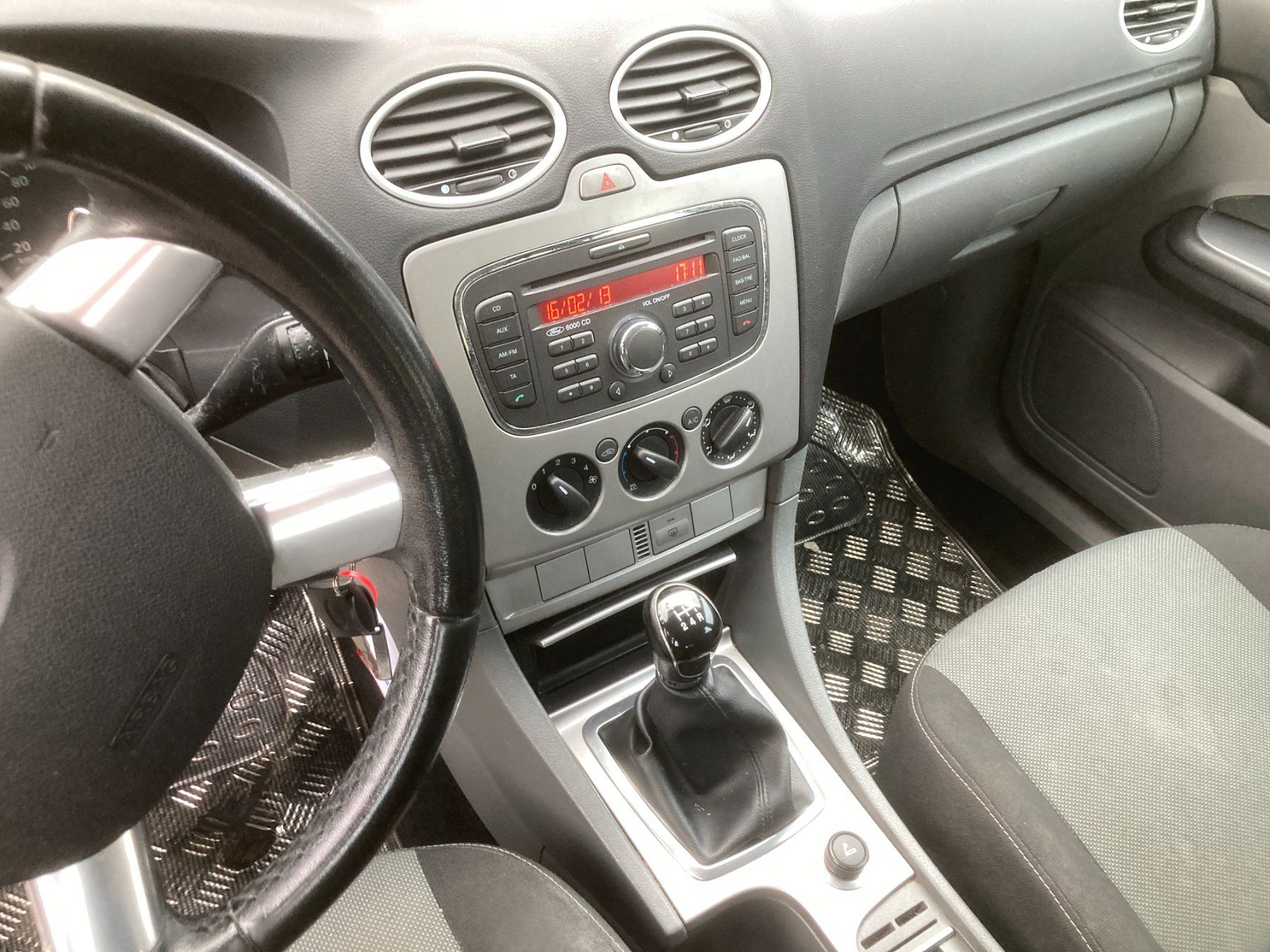 Ford Autos: Ford Focus 1.6 TDCI für Export oder Bastler – Gebraucht aus Cham von WB2223 7