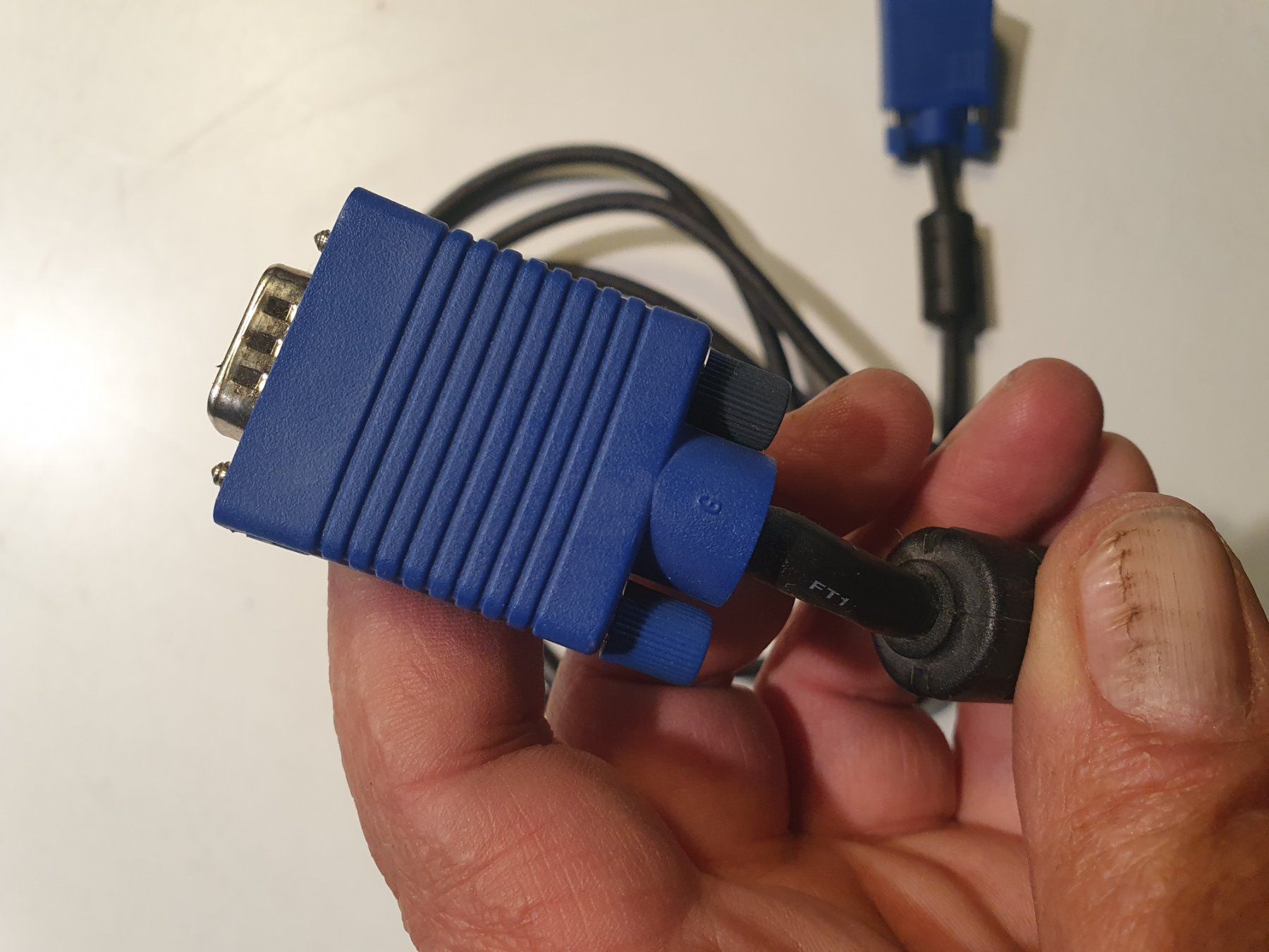 Cavi: VGA-Kabel 180 cm – Usato da Zürich venduto da loosebone 3
